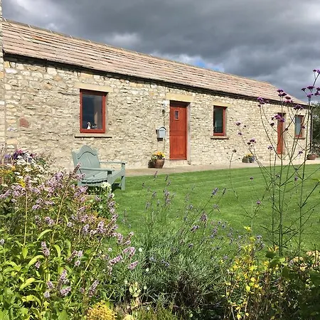 Curlew Barn Panzió 3*
