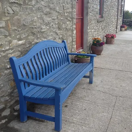 Curlew Barn Bed & Breakfast 3*