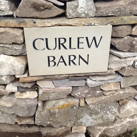 Curlew Barn